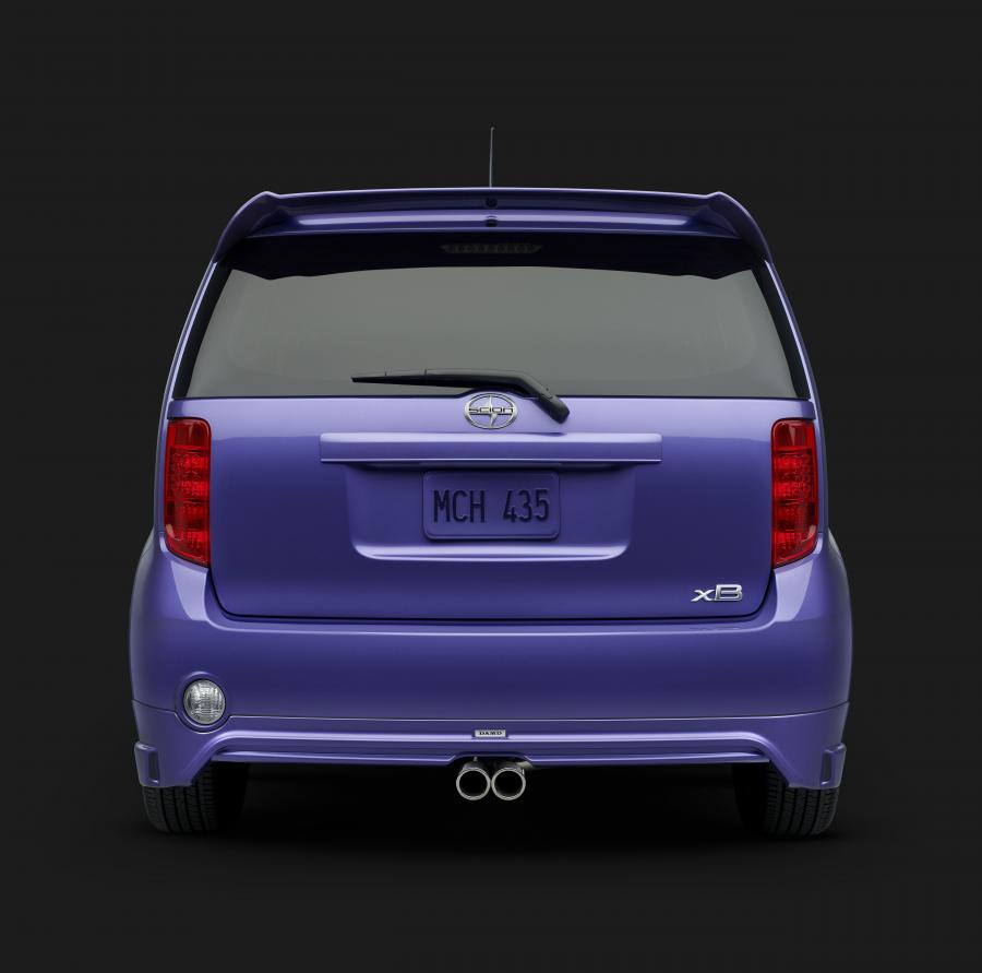  Scion xB Release Series 7.0 2010 года  (фото 18 из 19)
